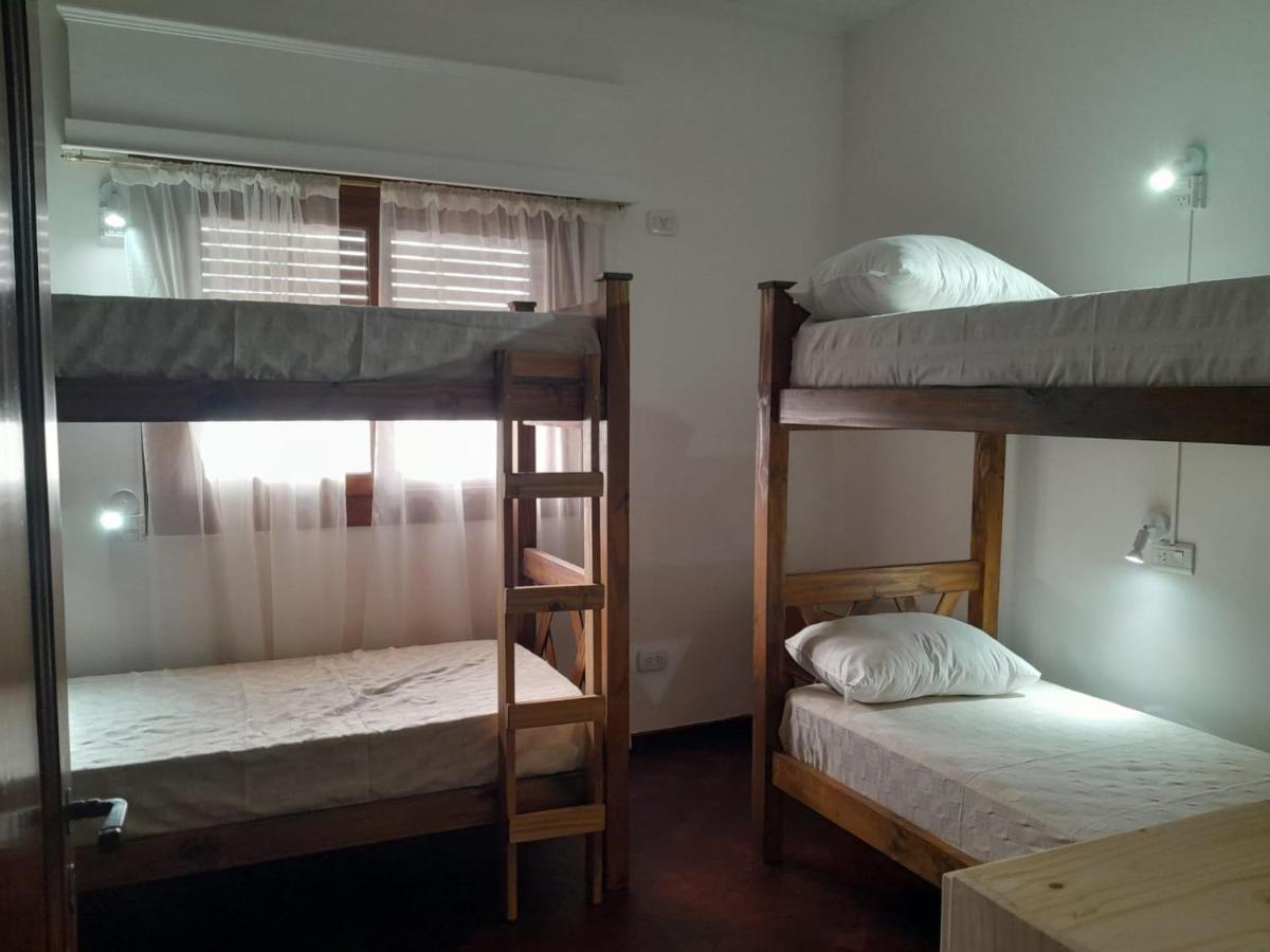 Hostel Terminal Mendoza Bagian luar foto